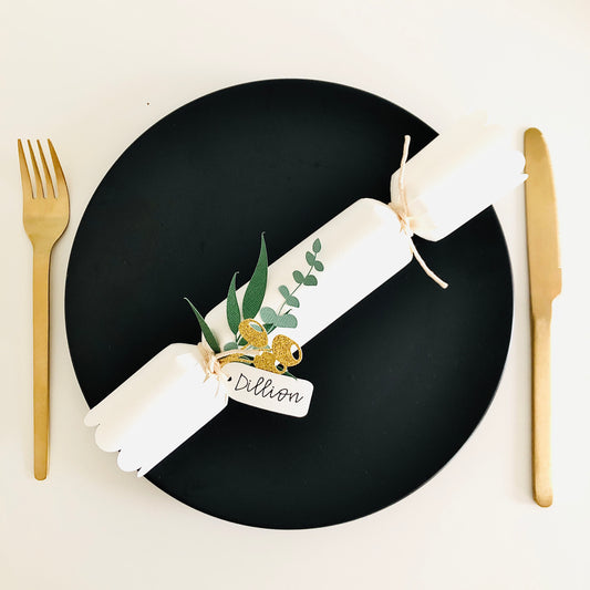 Personalised Christmas Crackers – Handmade Bon Bons & Party Poppers with Chocolates | Corporate Gifts & Table Decor