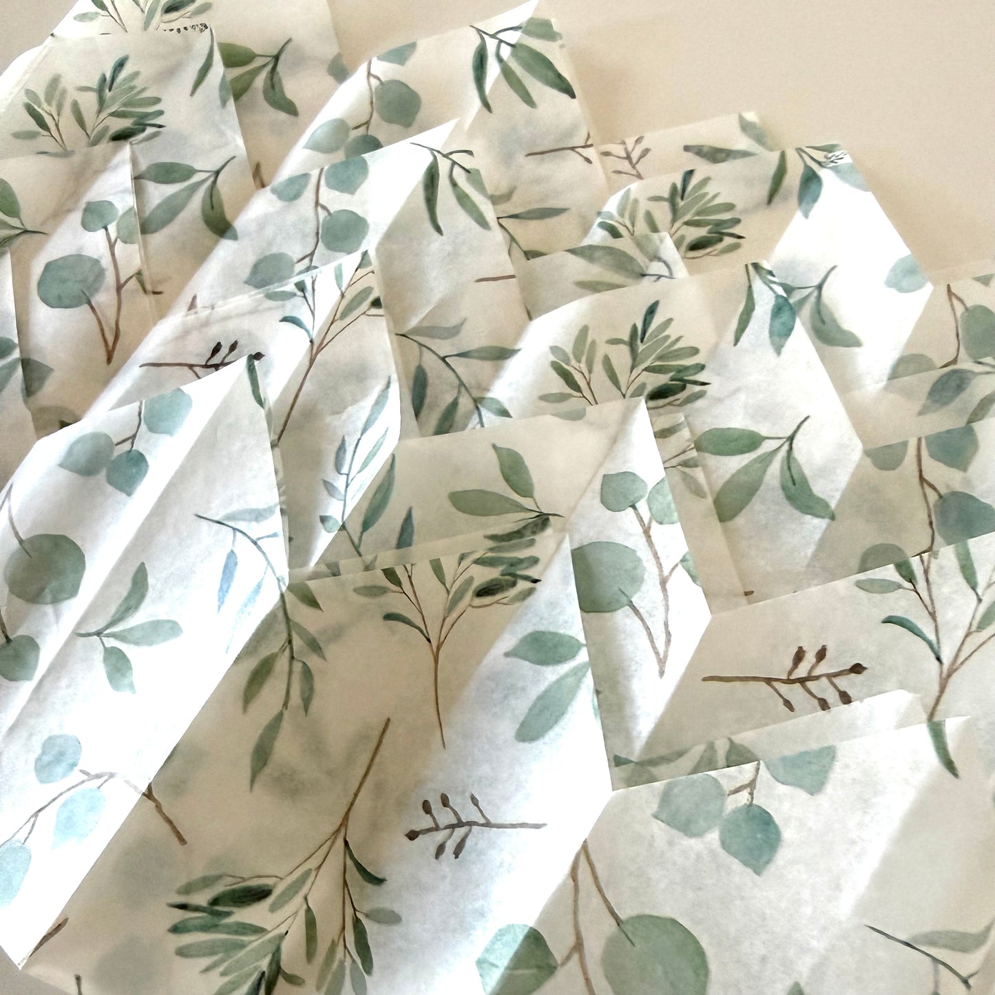Christmas Cracker Paper Crowns – Tissue Paper Party Hats
