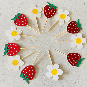 Strawberry and Daisy Cupcake Topper