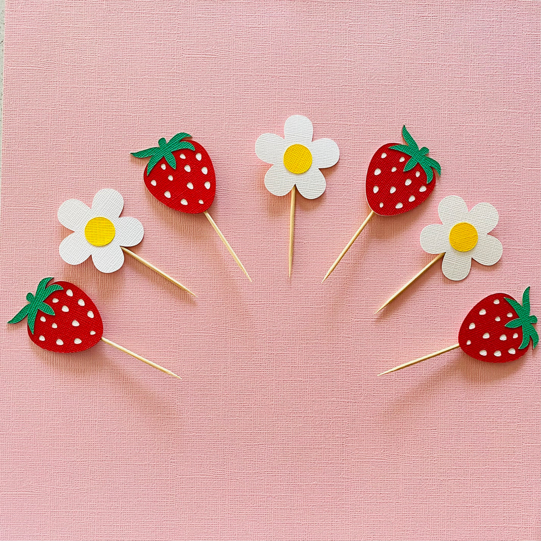 Strawberry and Daisy Cupcake Topper