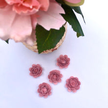 Load image into Gallery viewer, paper flower table decorations