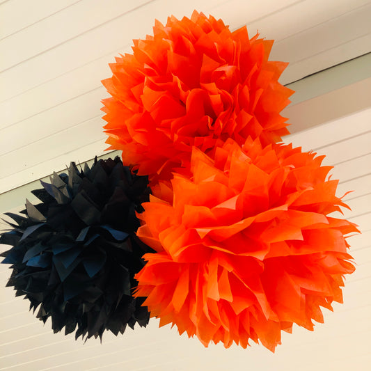 Black and Orange Tissue Paper Pom Pom Set